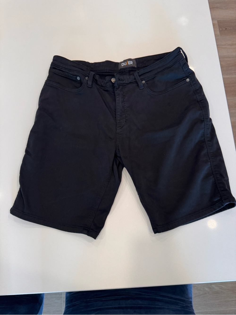 DU/ER Men’s Black Performance Denim Shorts – Size 30 × 7
